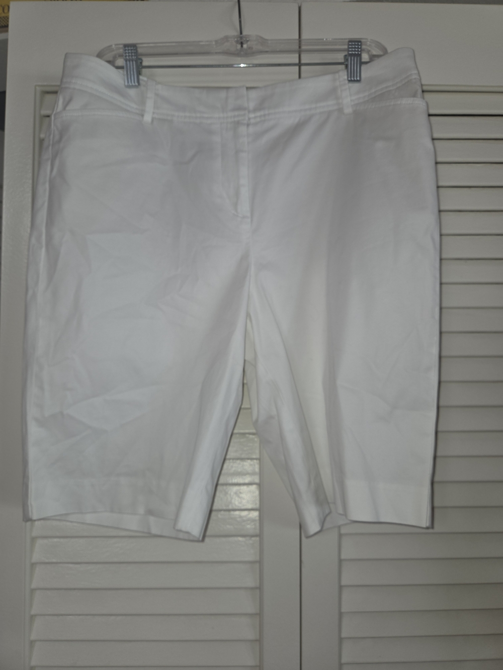 Talbots White Bermuda Shorts - Tailored Mid-Length